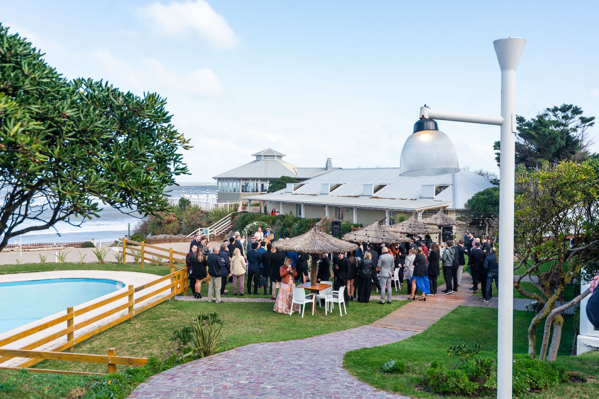 Salón Mirador 9 — Exterior de día